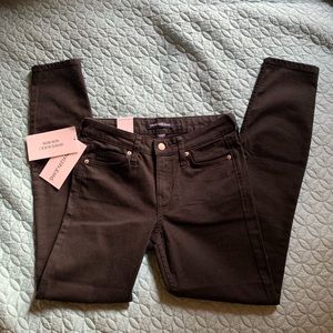 NWT | Calvin Klein | skinny black jeans | size 26